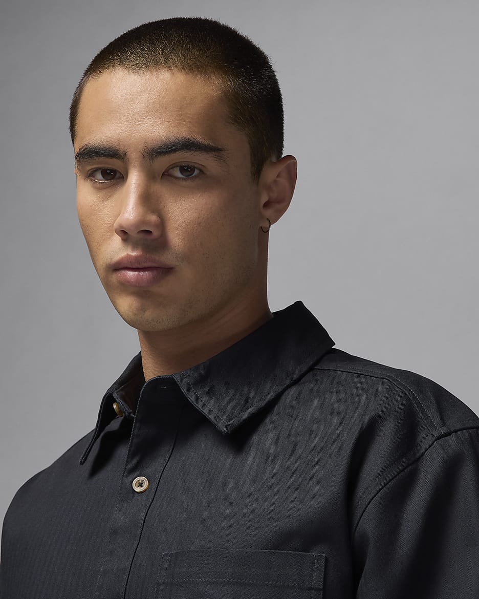 Jordan Essentials Men s Button Down Shirt